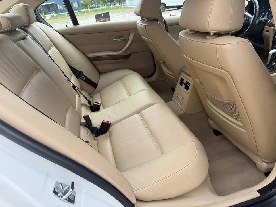 2008 BMW E90 3 Series Sedan - Image 11 of 20