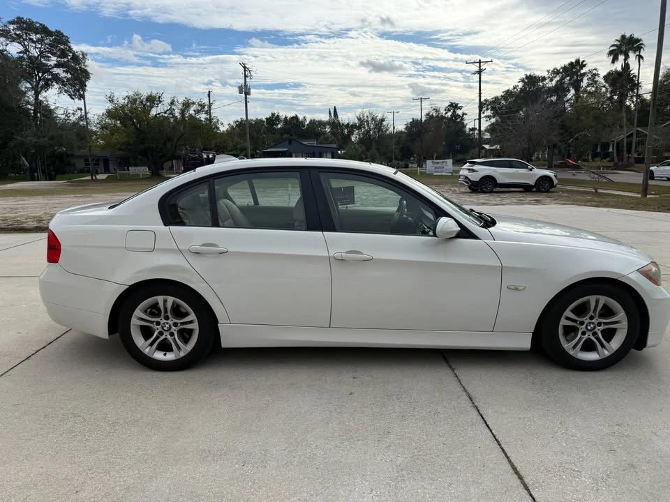 2008 BMW E90 3 Series Sedan - Image 8 of 19