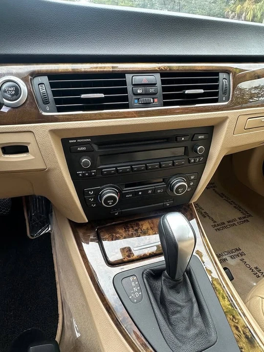 2008 BMW E90 3 Series Sedan - Image 14 of 18