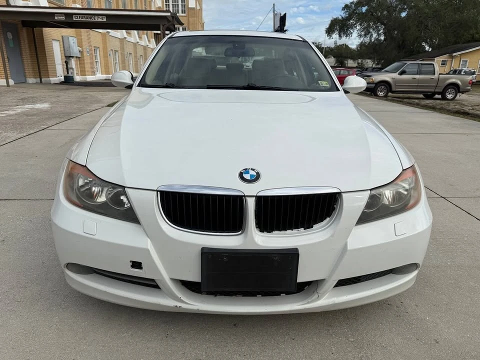 2008 BMW E90 3 Series Sedan - Image 2 of 18