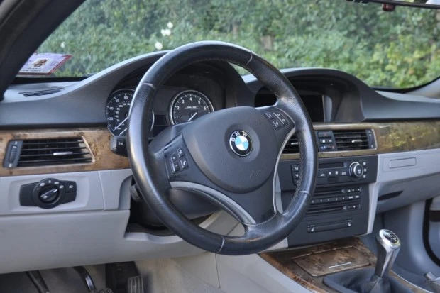 2008 BMW E93 3 Series Convertible - Image 5 of 7