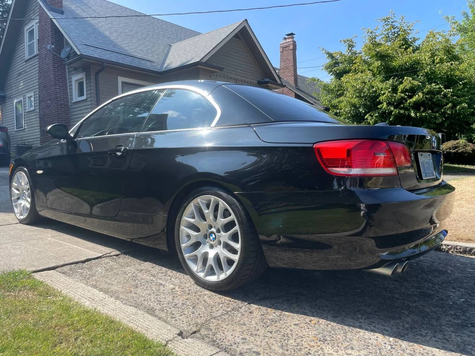 2008 BMW E93 3 Series Convertible - Image 2 of 22