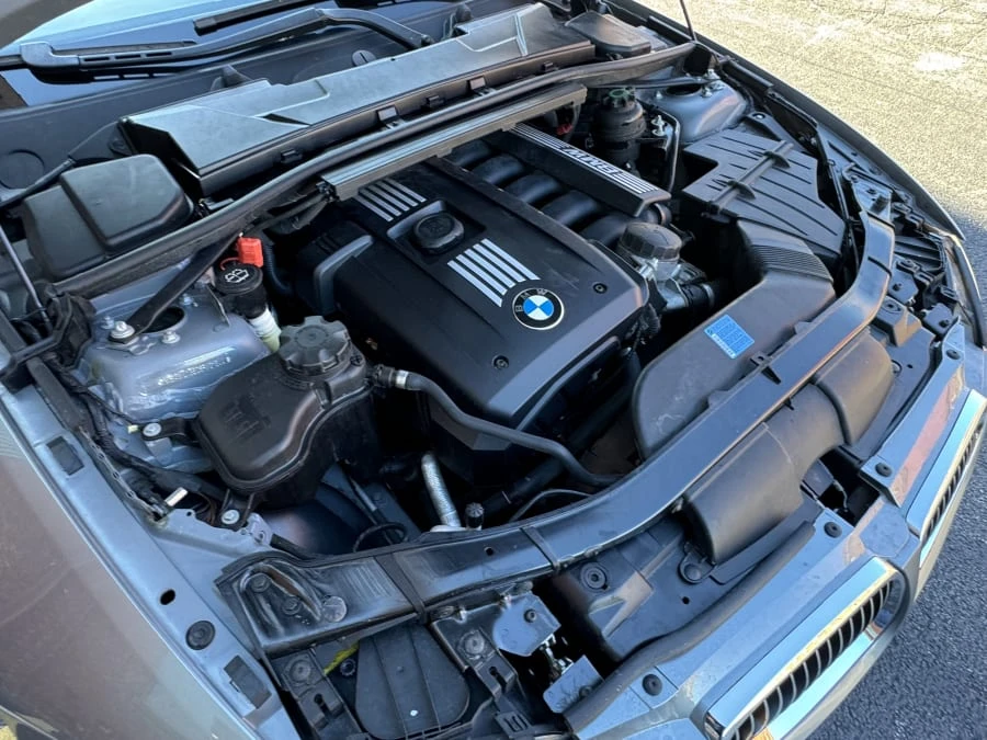 2008 BMW E93 3 Series Convertible - Image 11 of 12