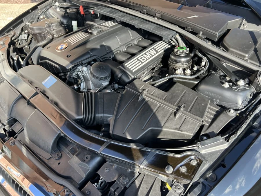 2008 BMW E93 3 Series Convertible - Image 10 of 11