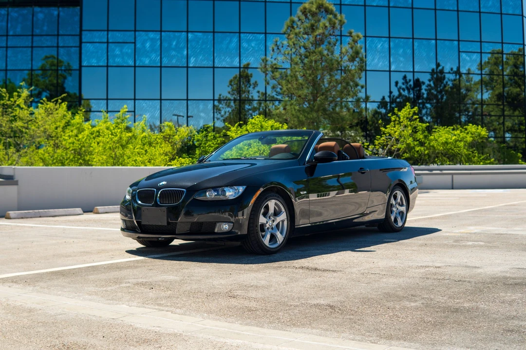 2008 BMW E93 3 Series Convertible - Image 3 of 31