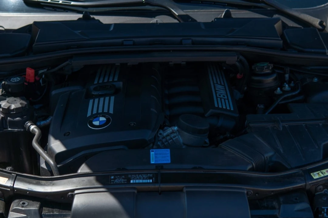 2008 BMW E93 3 Series Convertible - Image 6 of 7