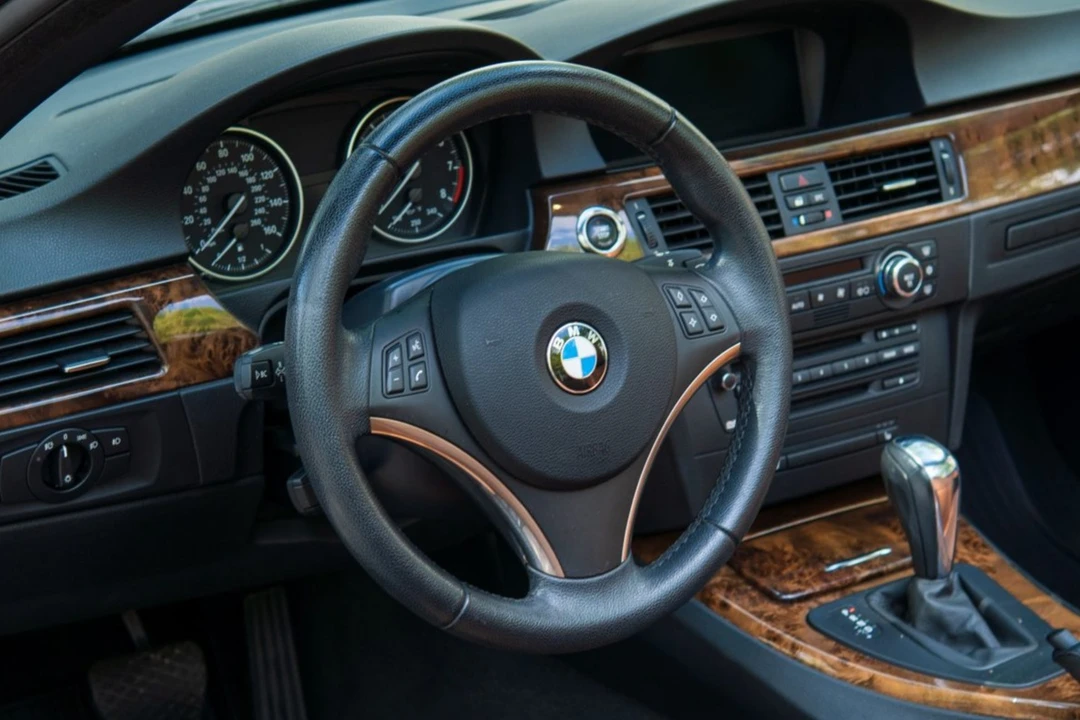 2008 BMW E93 3 Series Convertible - Image 5 of 7