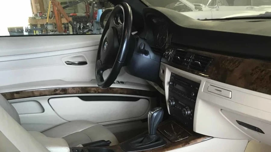 2008 BMW E93 3 Series Convertible - Image 3 of 4