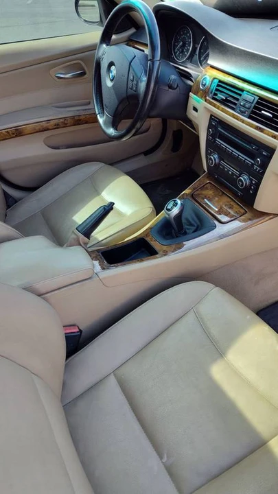 2008 BMW E90 3 Series Sedan - Image 7 of 10