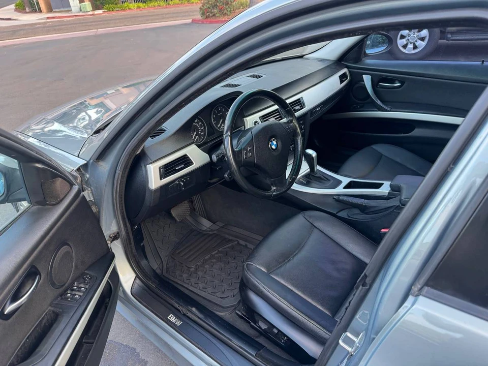 2008 BMW E90 3 Series Sedan - Image 11 of 14