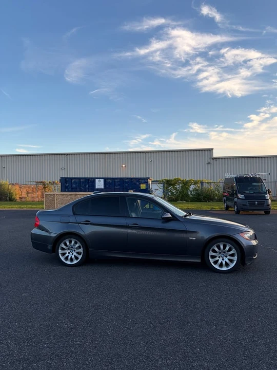 2008 BMW E90 3 Series Sedan - Image 3 of 6