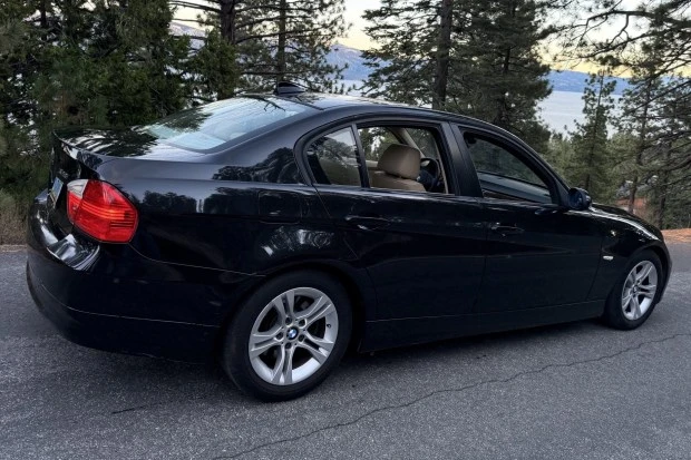 2008 BMW E90 3 Series Sedan - Image 2 of 7