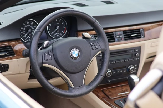 2008 BMW E93 3 Series Convertible - Image 5 of 6