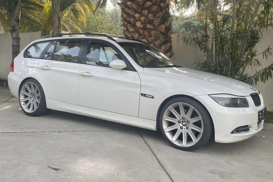 2008 BMW E91 3 Series Touring - Image 2 of 31