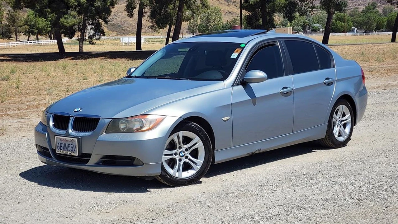 2008 BMW E90 3 Series Sedan - Image 2 of 21