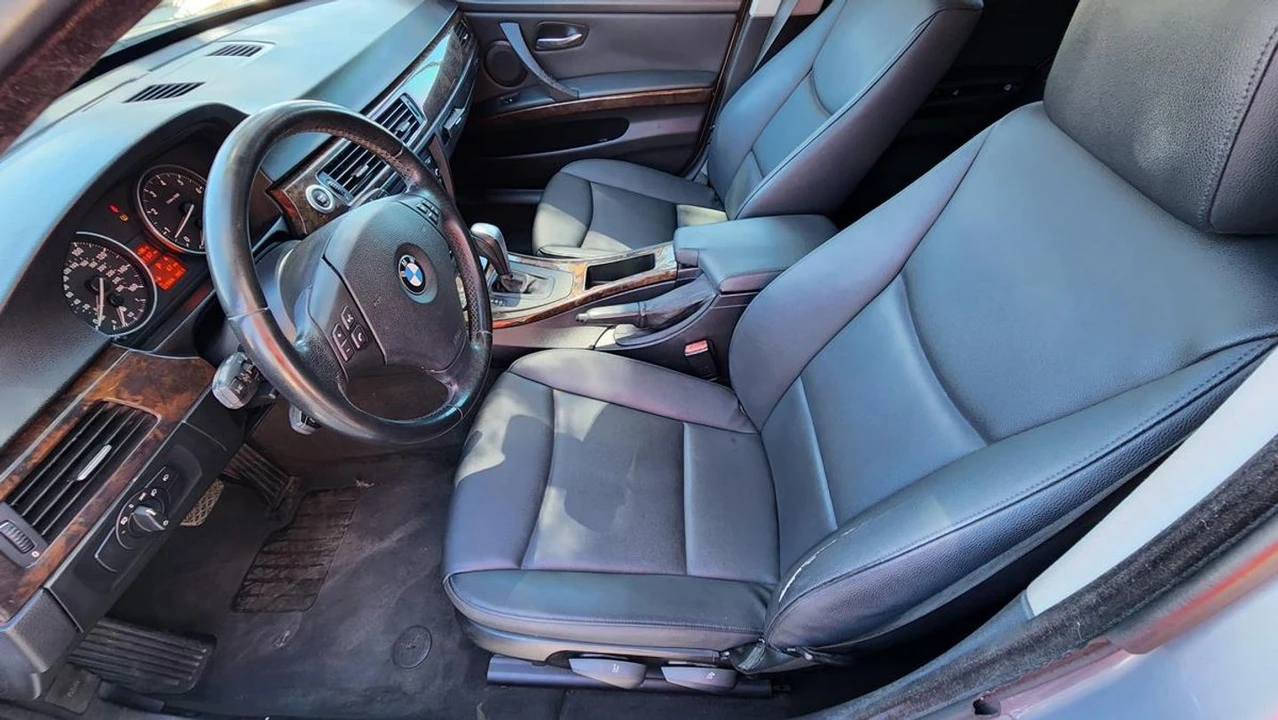2008 BMW E90 3 Series Sedan - Image 14 of 21