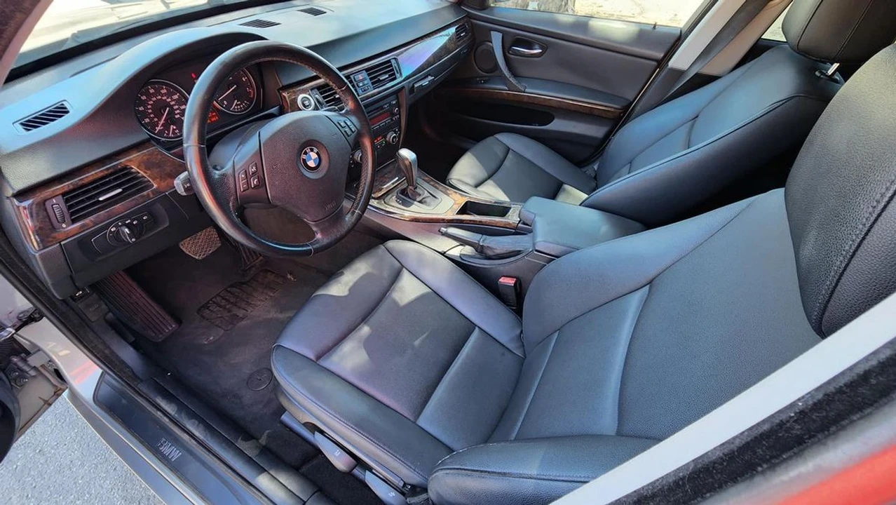 2008 BMW E90 3 Series Sedan - Image 9 of 12