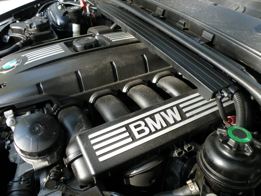 2008 BMW E90 3 Series Sedan - Image 6 of 9