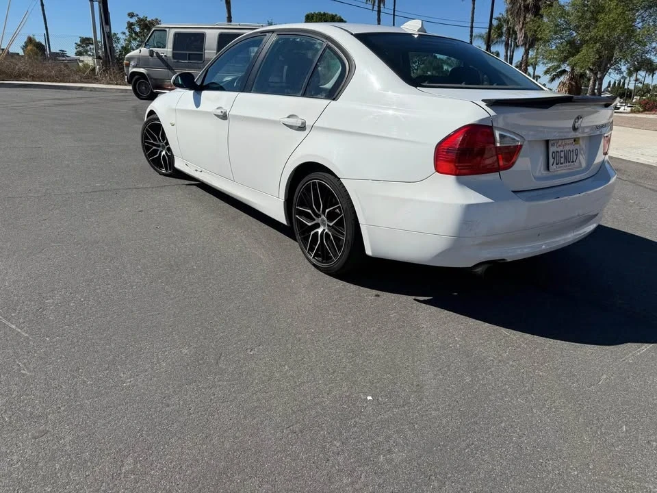 2008 BMW E90 3 Series Sedan - Image 3 of 10