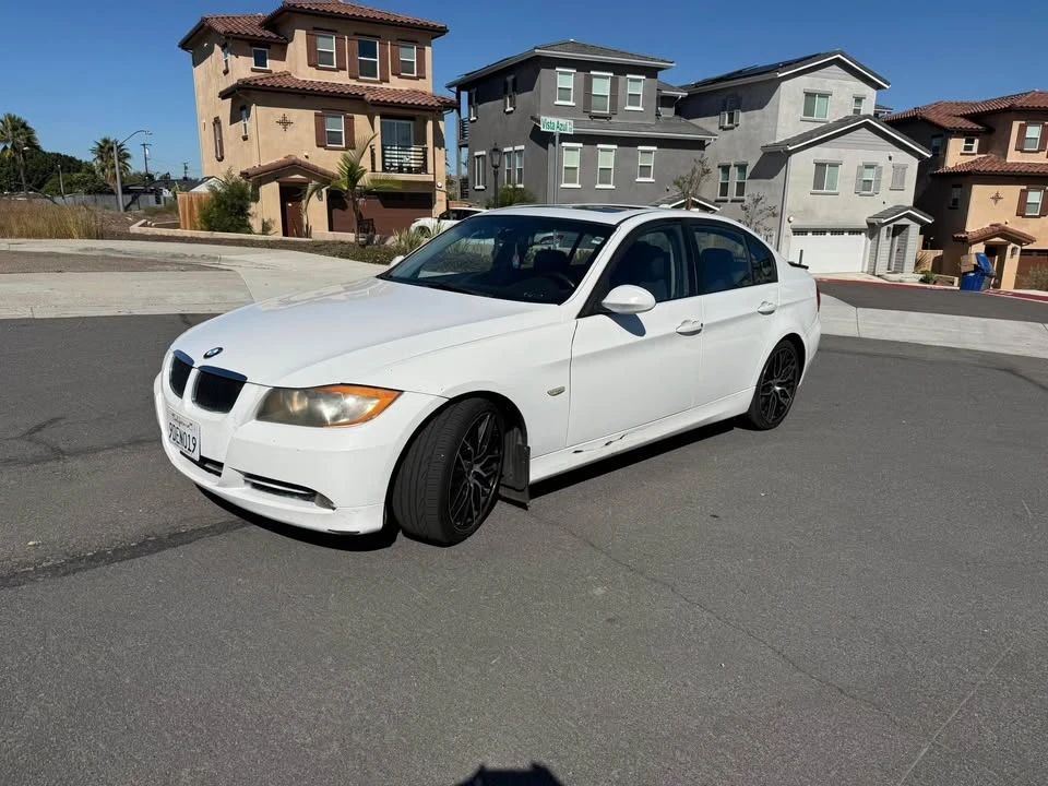 2008 BMW E90 3 Series Sedan - Image 4 of 10