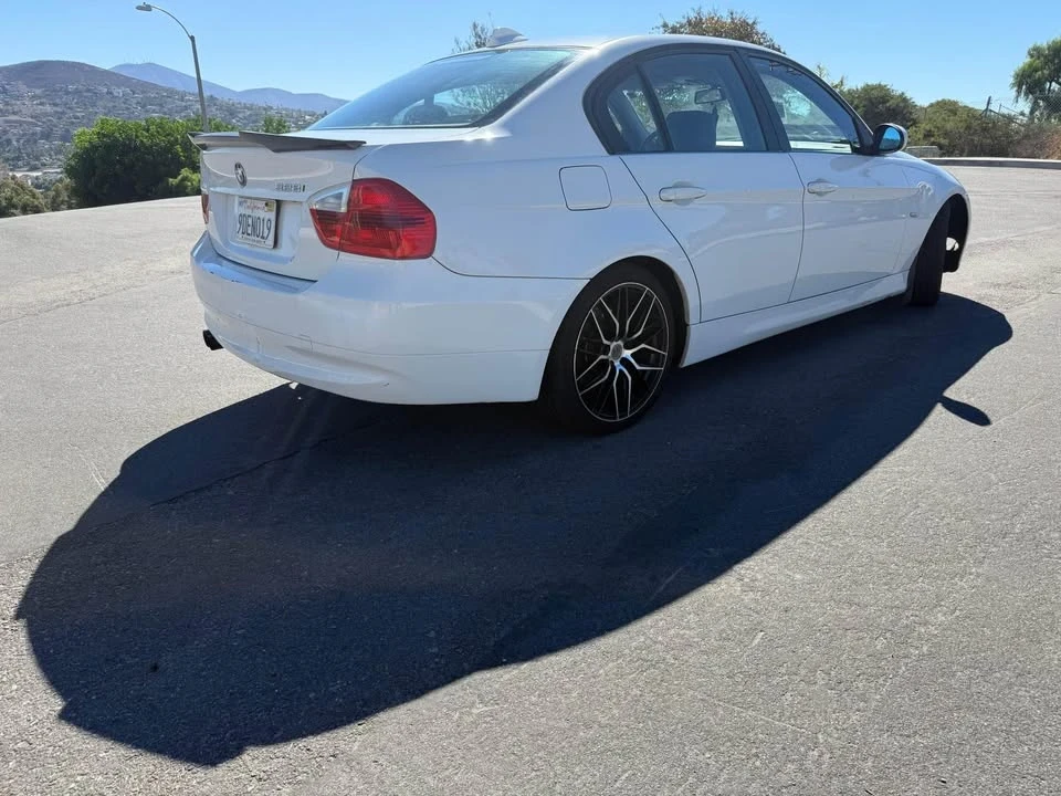 2008 BMW E90 3 Series Sedan - Image 6 of 10