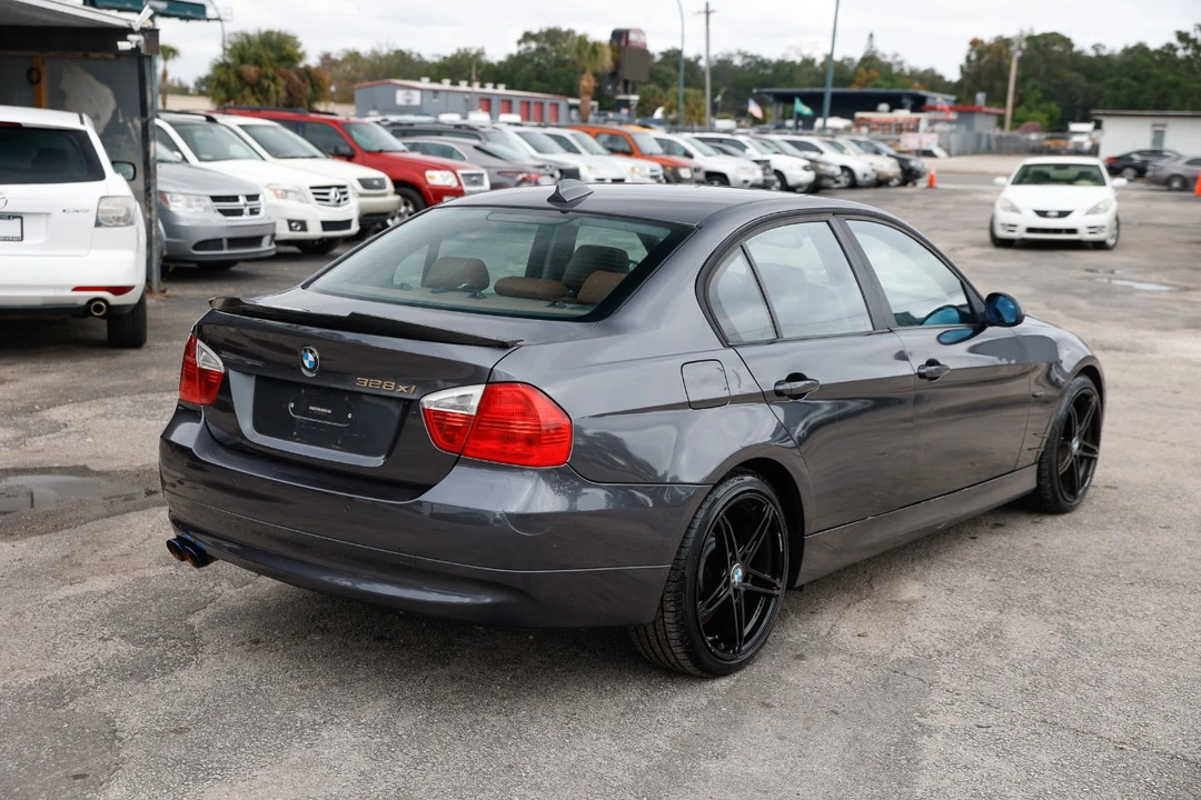 2008 BMW E90 3 Series Sedan - Image 11 of 12