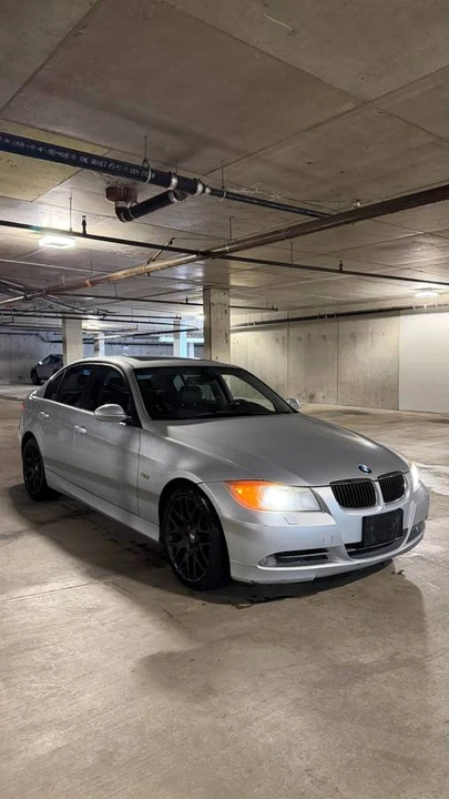 2008 BMW E90 3 Series Sedan - Image 2 of 19