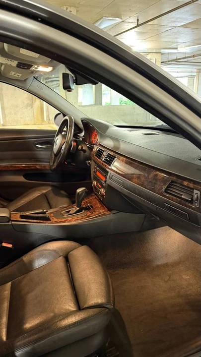 2008 BMW E90 3 Series Sedan - Image 12 of 19