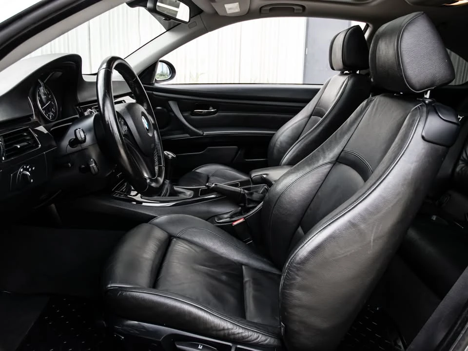2008 BMW E90 3 Series Sedan - Image 8 of 19