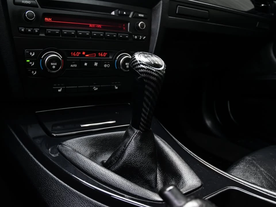 2008 BMW E90 3 Series Sedan - Image 17 of 19