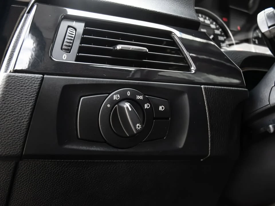 2008 BMW E90 3 Series Sedan - Image 12 of 19