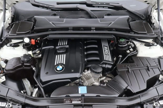 2008 BMW E91 3 Series Touring - Image 6 of 8