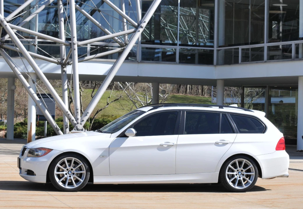 2008 BMW E91 3 Series Touring - Image 11 of 24