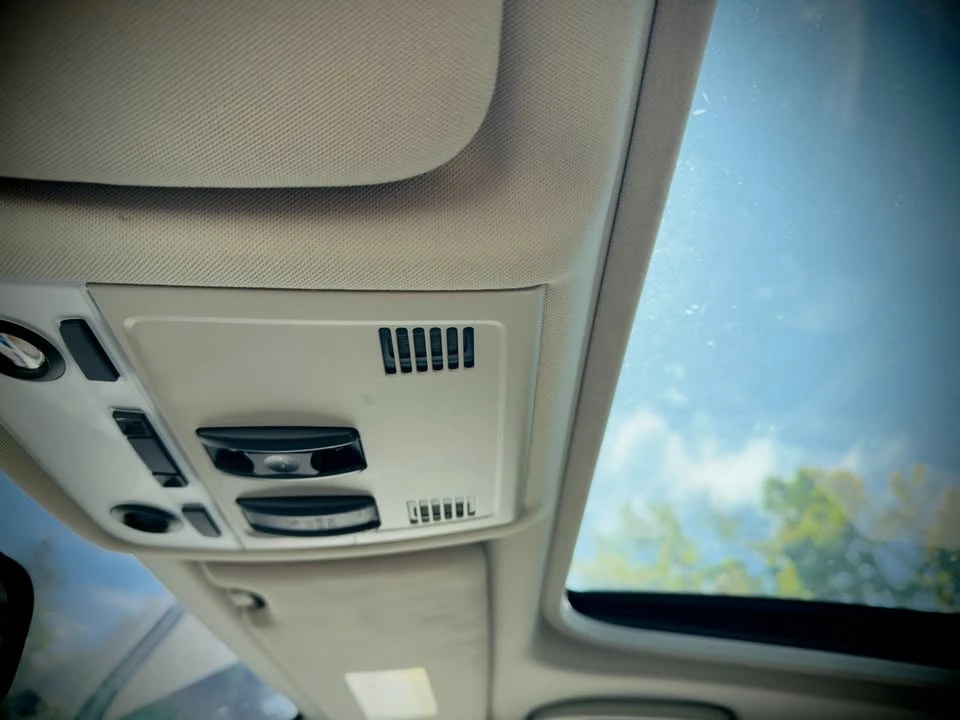 2008 BMW E90 3 Series Sedan - Image 12 of 12
