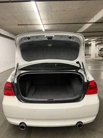 2008 BMW E90 335i Sedan - Image 7 of 18