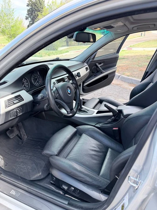 2008 BMW E90 335i Sedan - Image 6 of 13