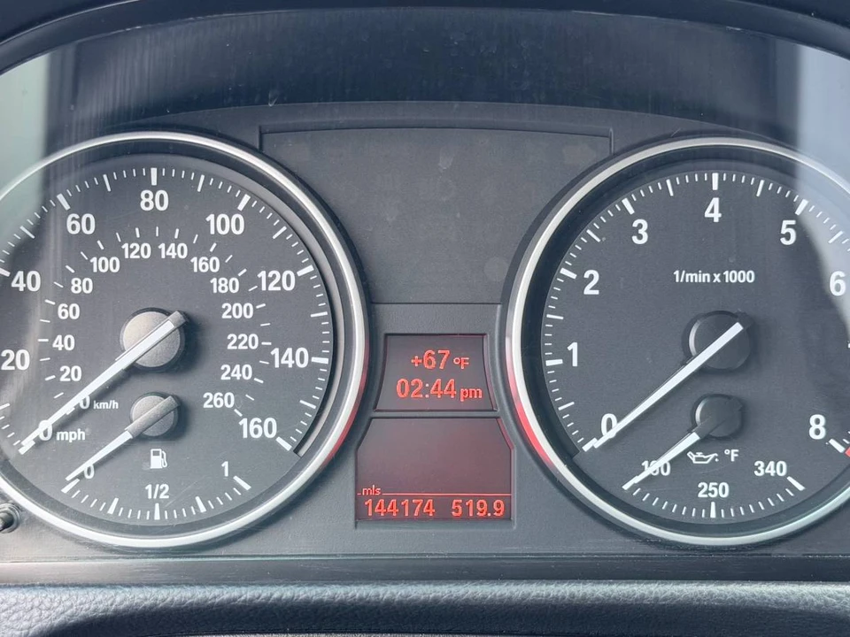 2008 BMW E90 335i Sedan - Image 10 of 13
