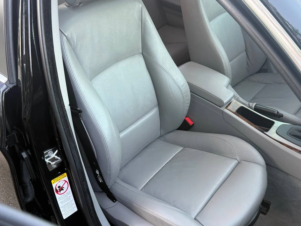 2008 BMW E90 335i Sedan - Image 13 of 24