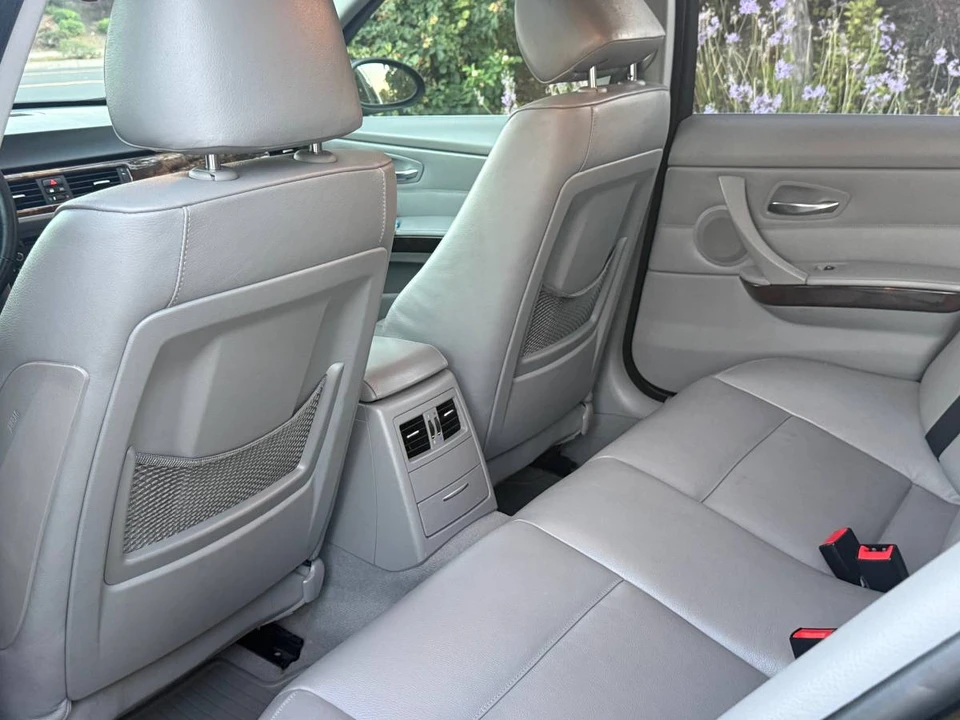 2008 BMW E90 335i Sedan - Image 10 of 24