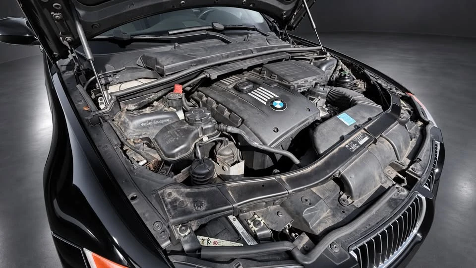 2008 BMW E90 335i Sedan - Image 8 of 14