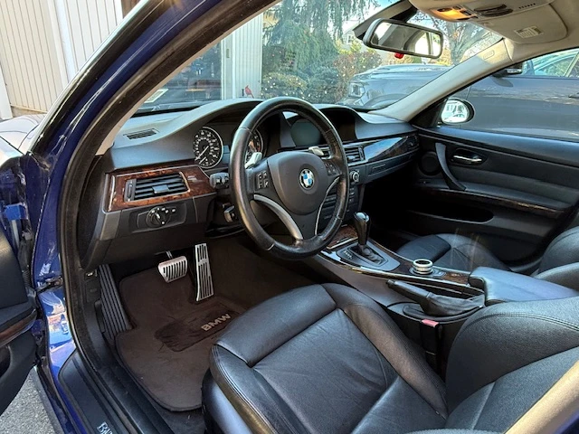 2008 BMW E90 335i Sedan - Image 10 of 15