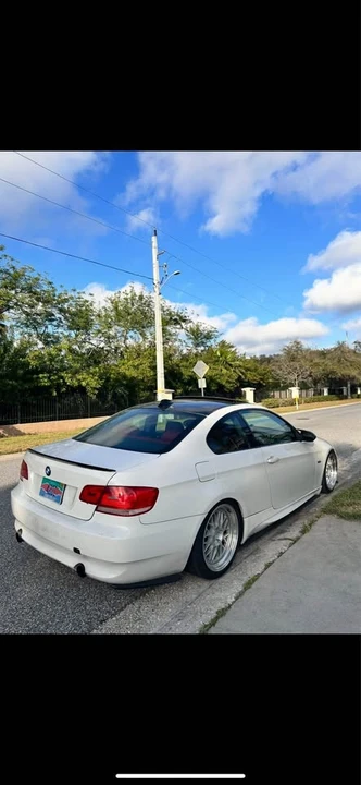 2008 BMW E90 335i Sedan - Image 2 of 3