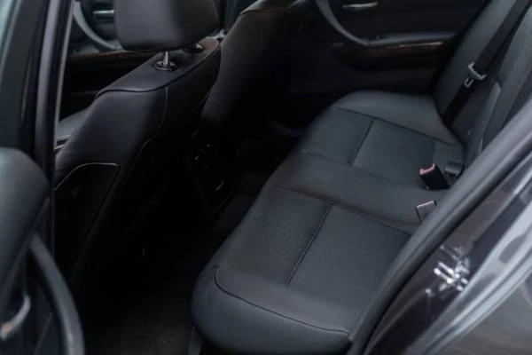2008 BMW E90 335i Sedan - Image 13 of 14