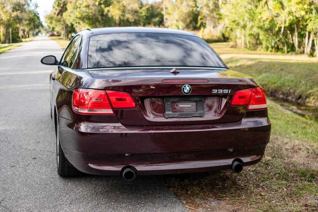 2008 BMW E93 335i Convertible - Image 2 of 21