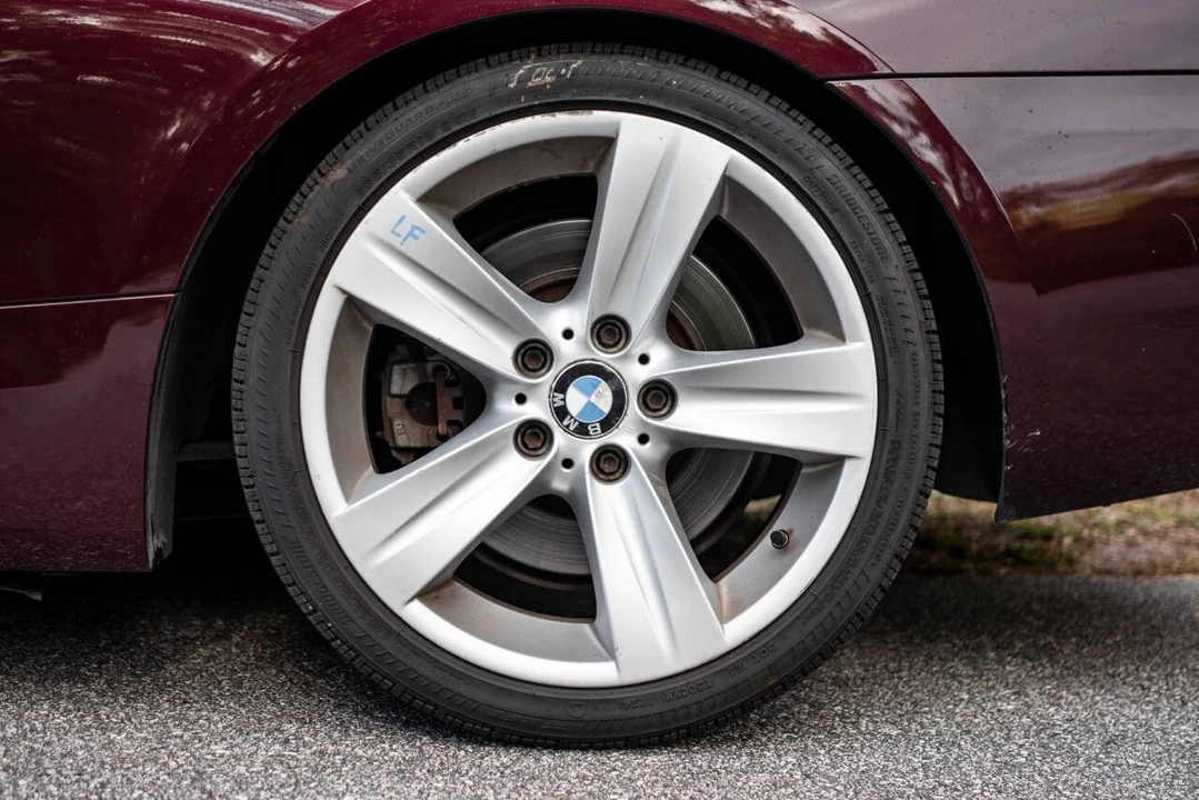 2008 BMW E93 335i Convertible - Image 8 of 21
