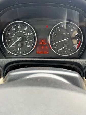 2008 BMW E93 335i Convertible - Image 9 of 10