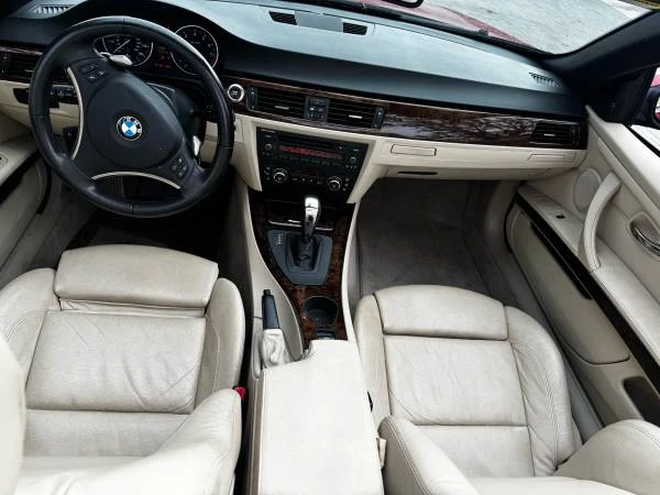 2008 BMW E93 335i Convertible - Image 10 of 10