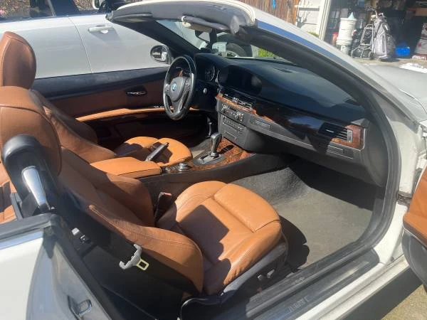 2008 BMW E93 335i Convertible - Image 11 of 19