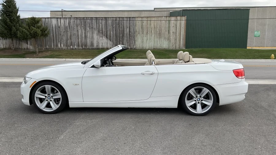 2008 BMW E93 335i Convertible - Image 2 of 12