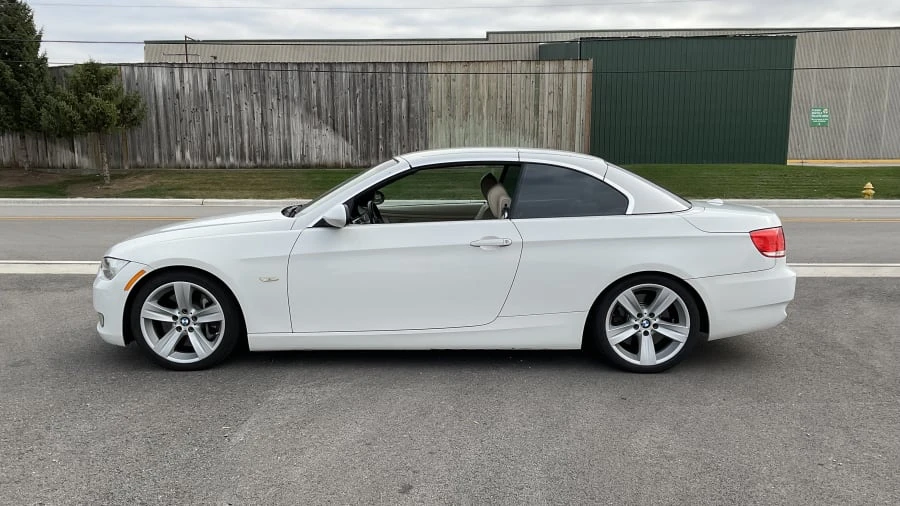 2008 BMW E93 335i Convertible - Image 5 of 12